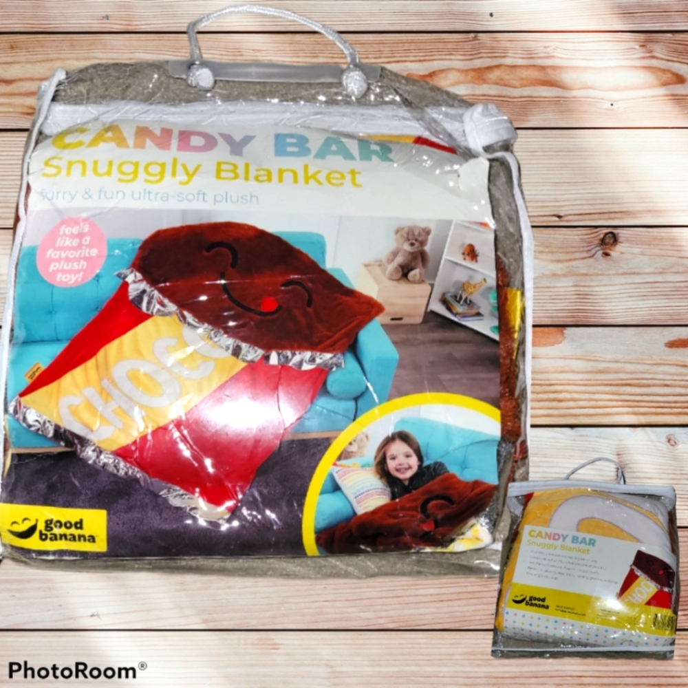 Good Banana KIds Candy Bar Snuggly Blanket - 51" x 42" - BRAND NEW!  (RARE)